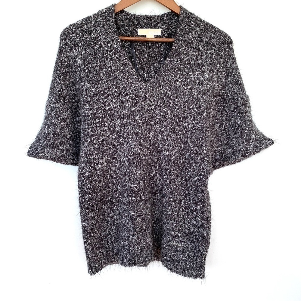 Michael Kors sweater with v-neck and  short bat-wing sleeves
